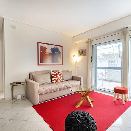 Apartment 1 Bedroom In Ampelokipi Athens